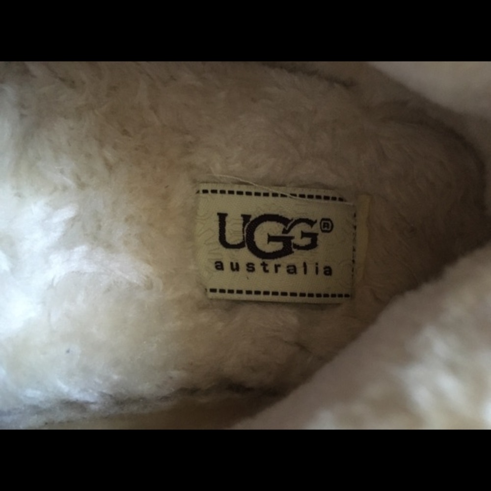 Women’s UGG Collar Moccasin - Picture 5 of 6